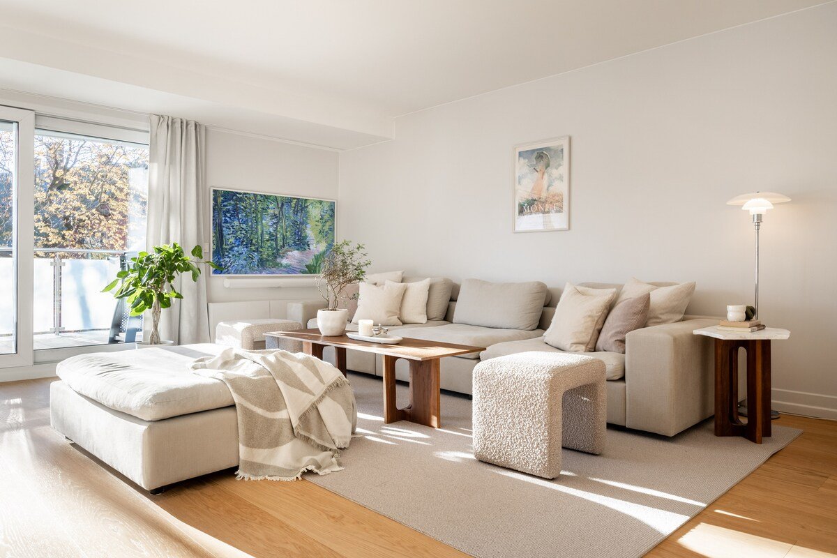 Central and newly renovated apartment gallery image 3