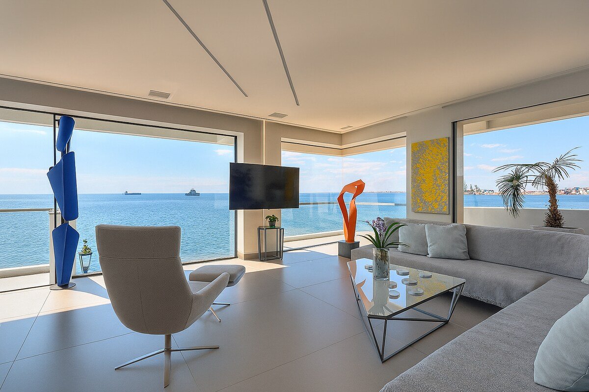 Infinity Sea View Apartment gallery image 2
