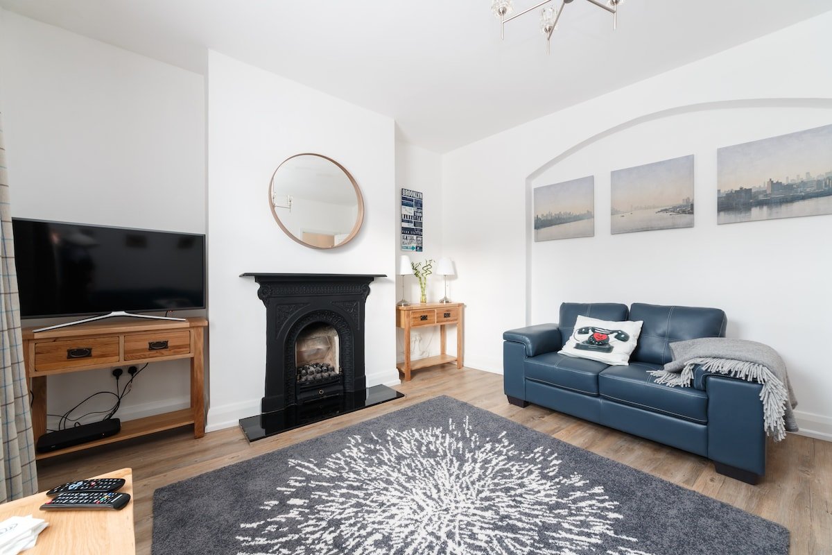 4 Bed House between Silicon Docks & Aviva Stadium gallery image 3