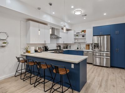 Spacious 4 Bed 4Bath | Rooftop, Game Room & Garage