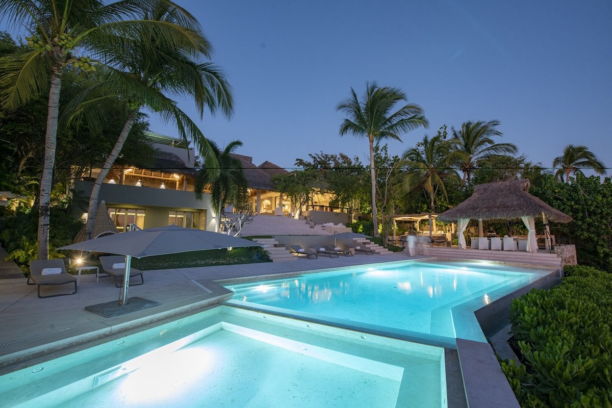 Casarena Punta Mita