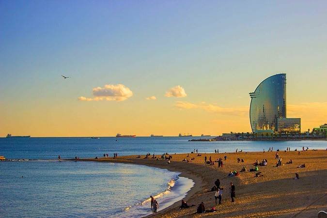 Barcelona Beach Home gallery image 2