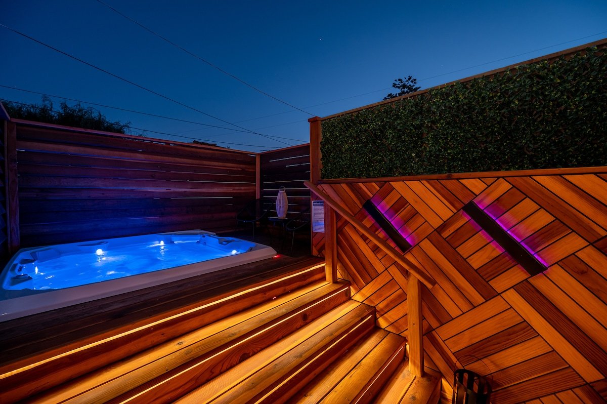 La Jolla Beach House-Family Focused-3min to Beach gallery image 3