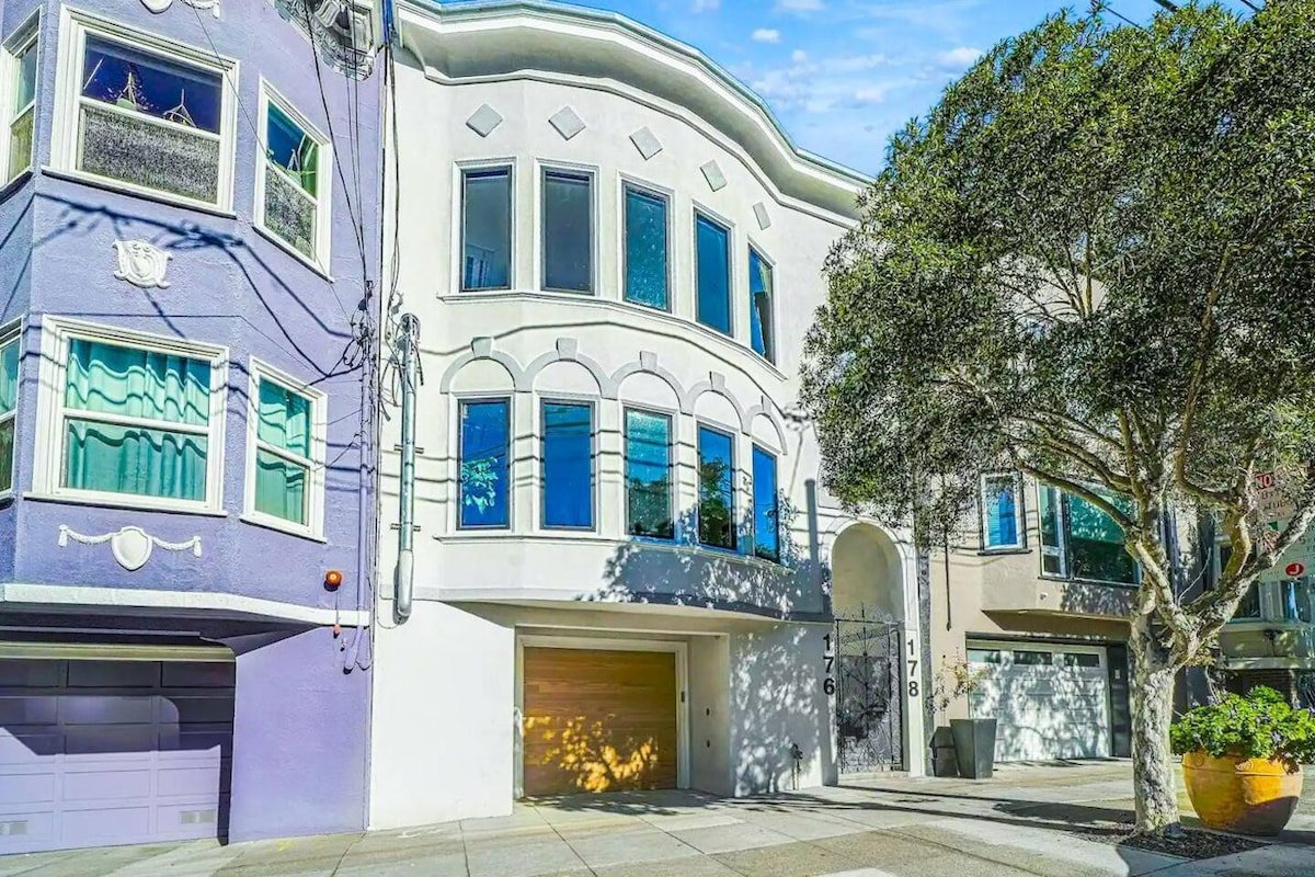 Elegant 2 bdrm, office, 2 bath luxury gallery image 4