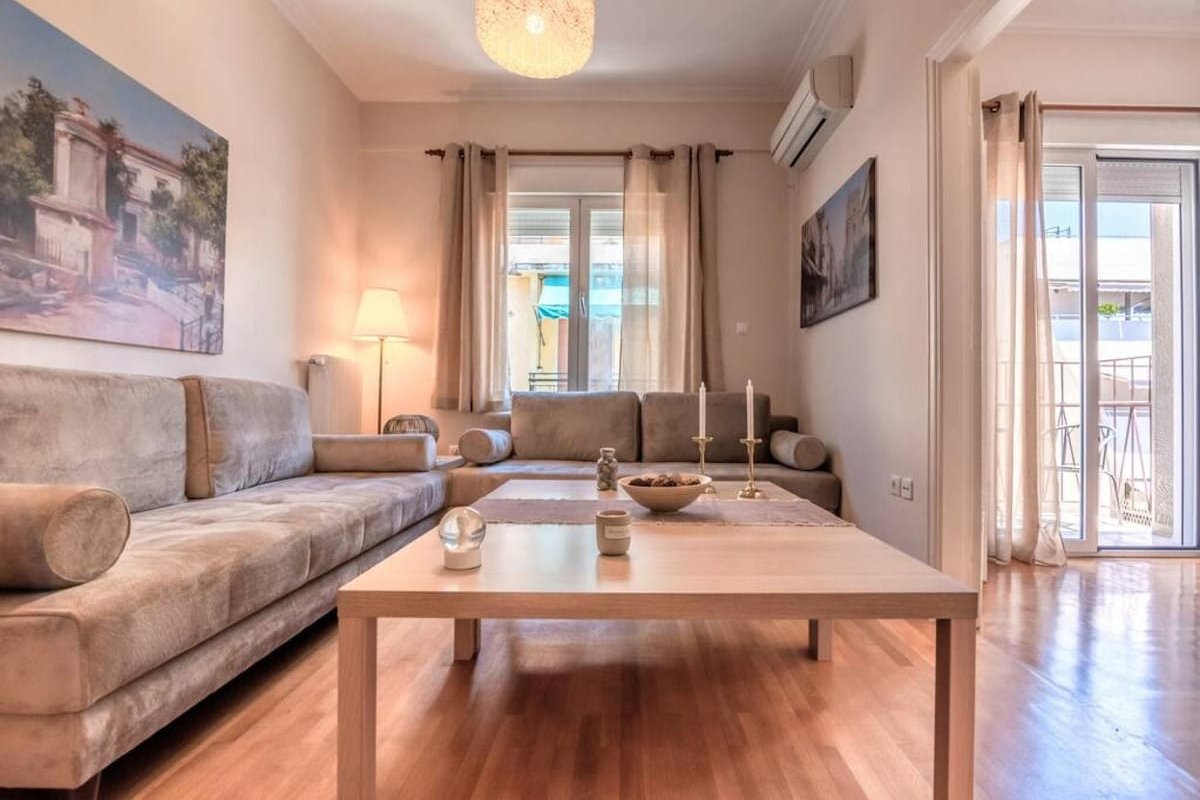 Acropolis museum grand apartment gallery image 4