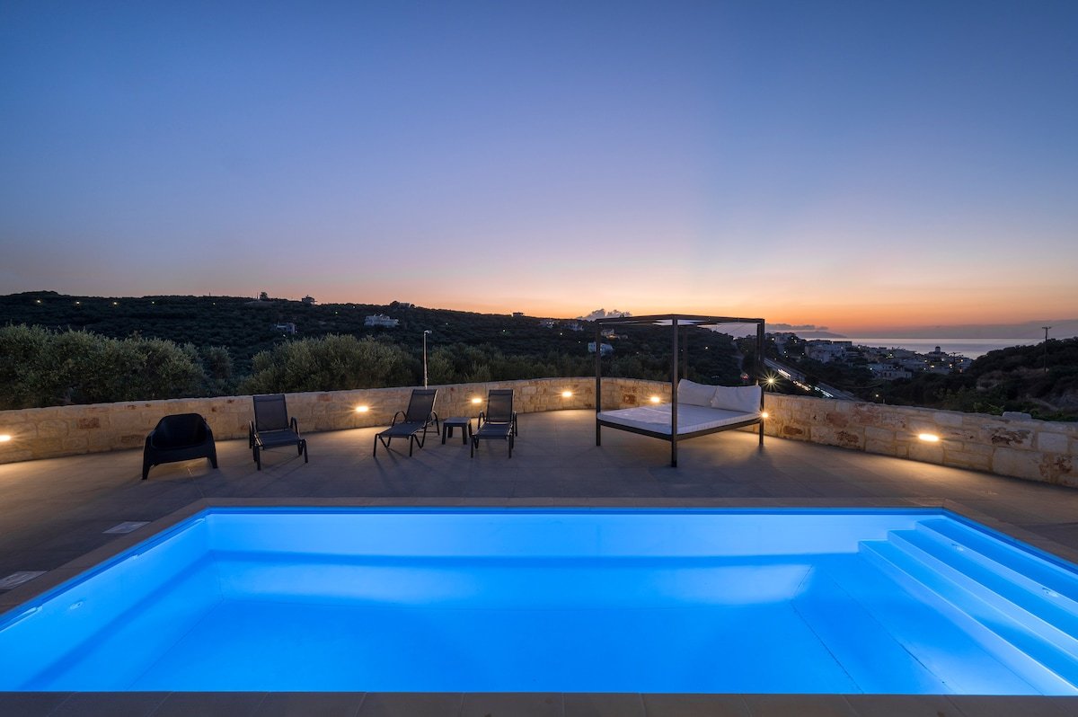 Nikolioudis Luxury Villa Spirit | Agia Marina gallery image 3