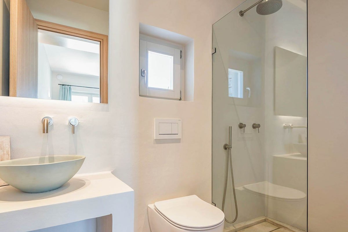 “Marina One” by Aqualiving Villas gallery image 4