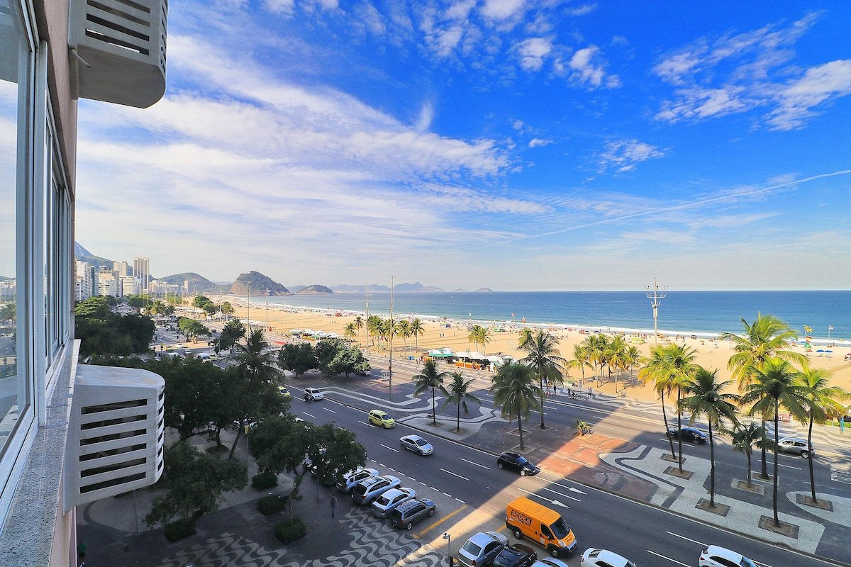 Sea view apartment for up to 14 people gallery image 2