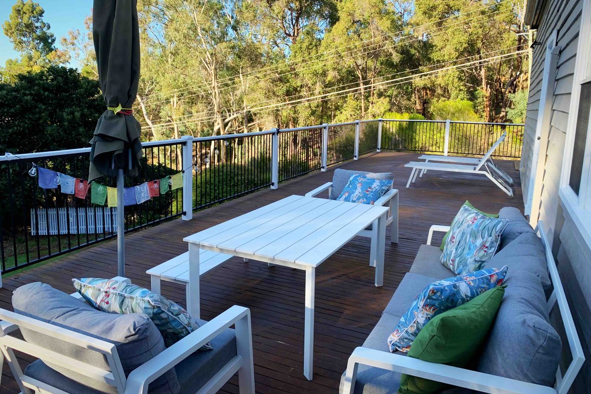 Chelsdon Cottage ~ 400 meters to town