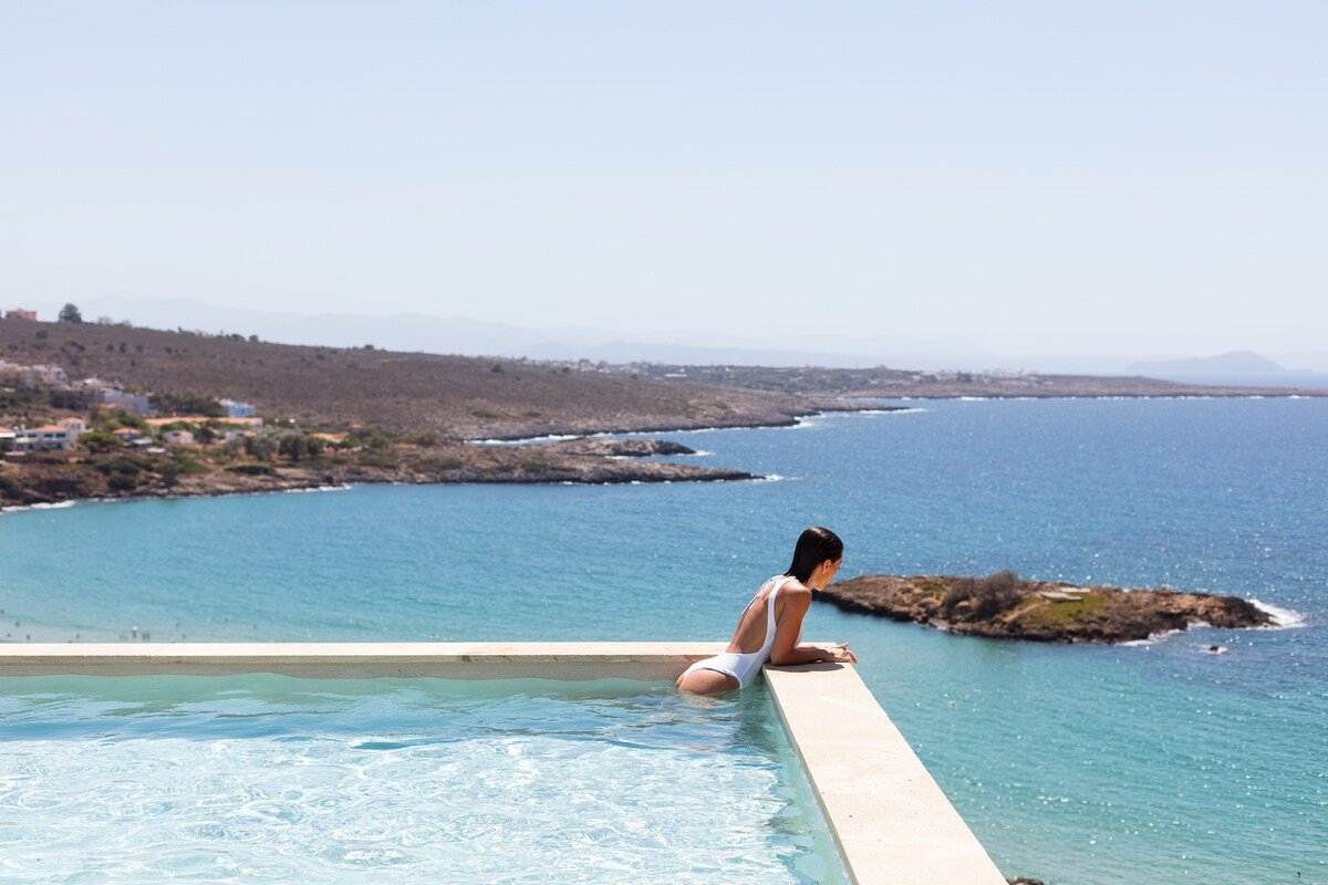 Elevate your Seascape-250m from a Beach by etouri gallery image 5