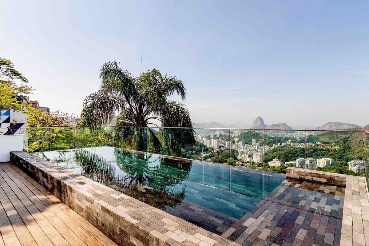 Magnifique villa avec piscine vue mer.