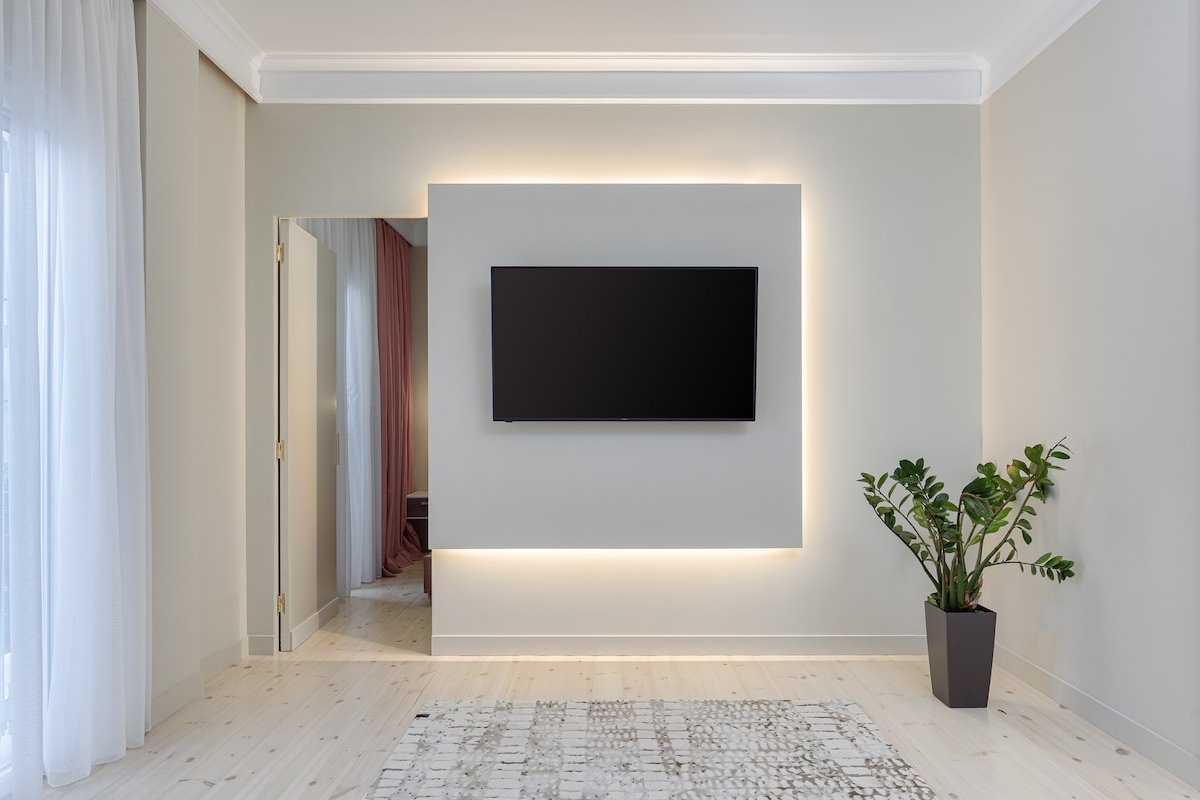 THIRAMENOUS RESIDENCE – House with Rooftop Hot Tub gallery image 5