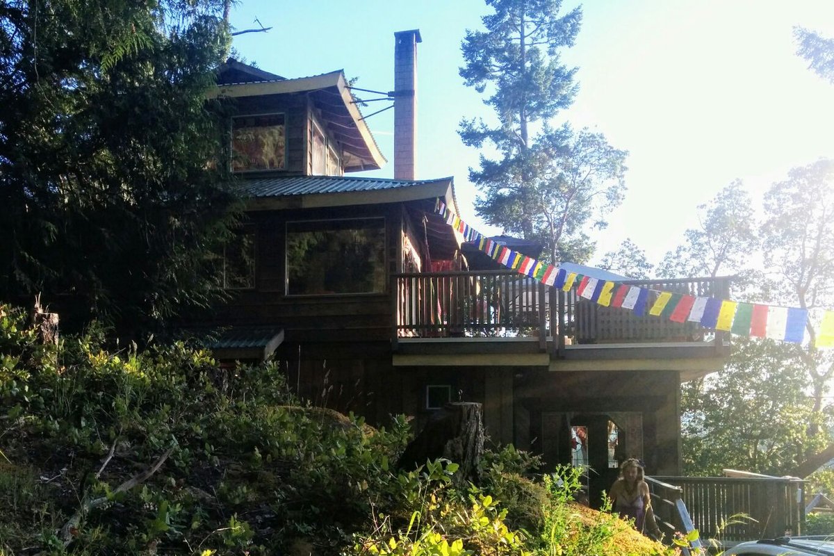 cliff Pagoda fall_winter special