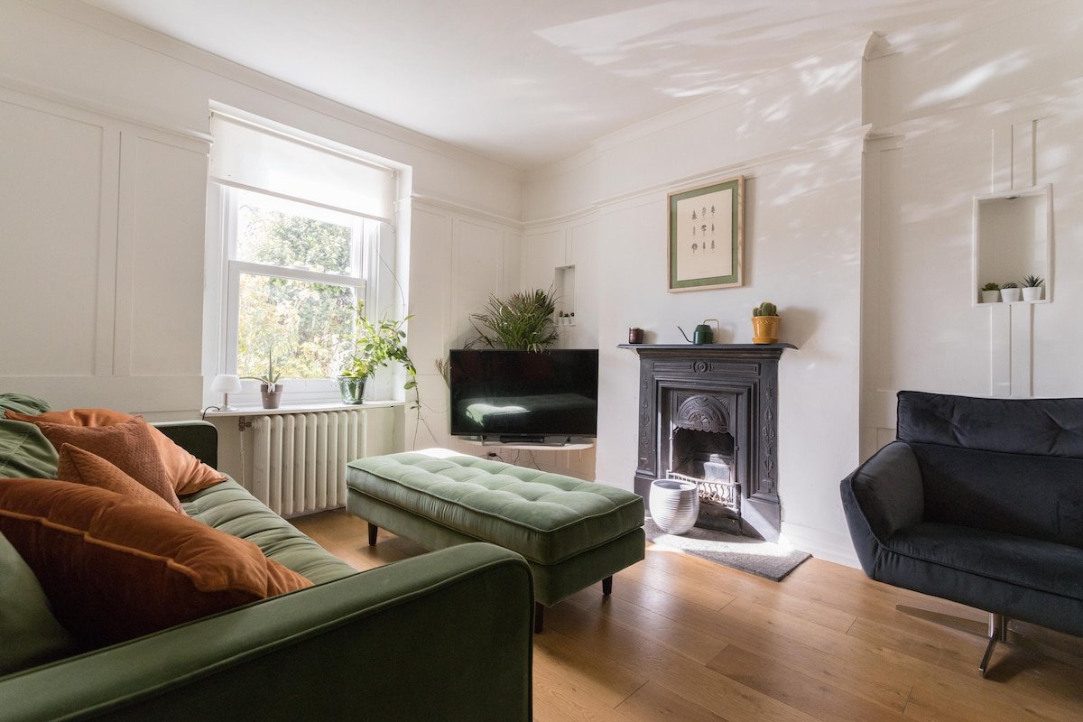 Dublin city townhouse, Portobello, 3bedroom 2bath gallery image 2