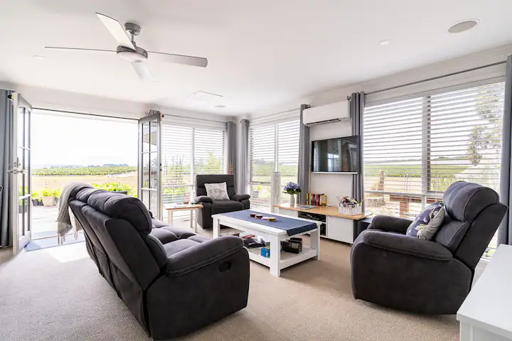 Yarra Valley Views Spacious 2 bedroom guest suite