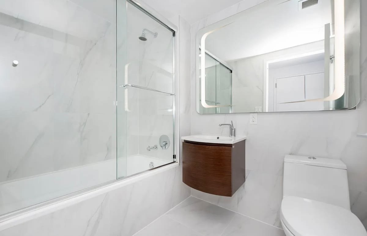 Luxury 1 bdrm in Midtown-Hells Kitchen gallery image 4