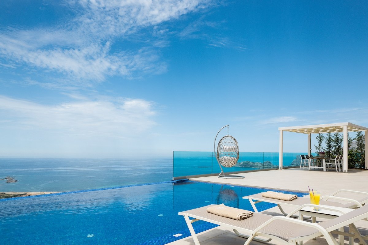 Villa Daphne Private pool, sea view, luxury, BBQ gallery image 2