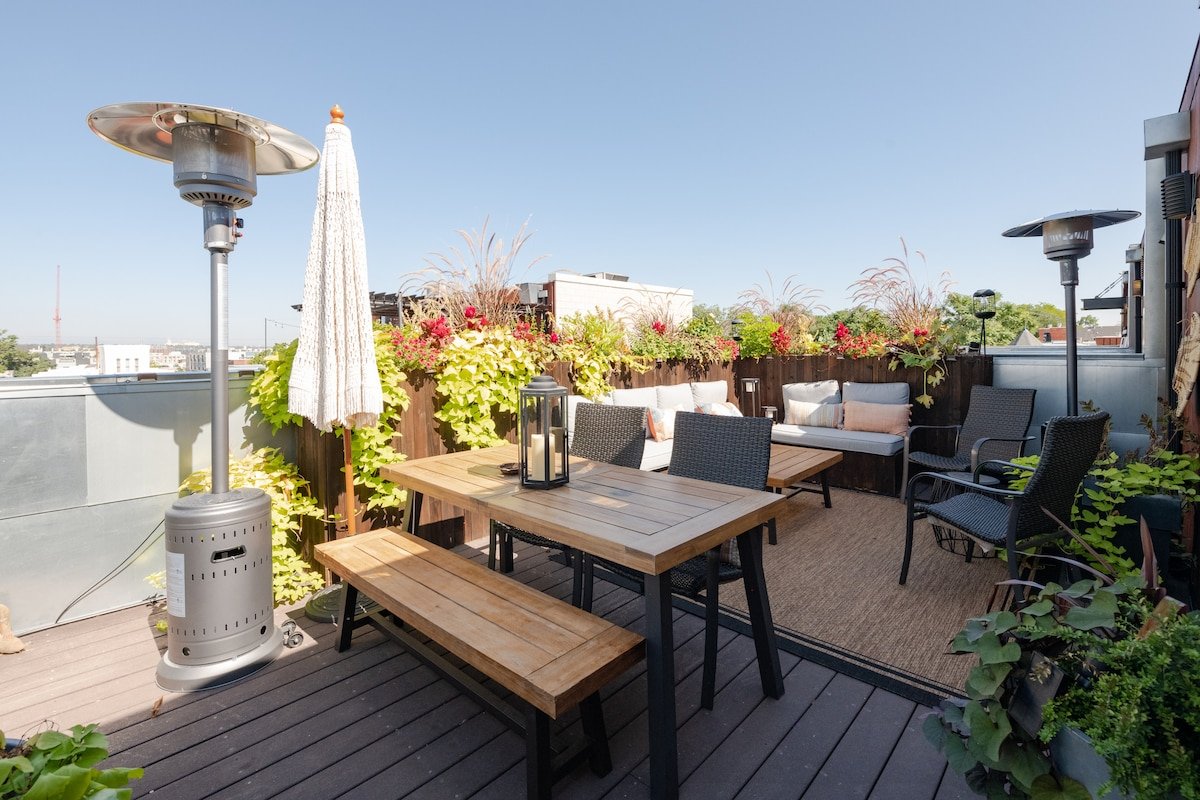 ChampaHouse- Easy access to Rino/Ballpark/Downtown gallery image 5