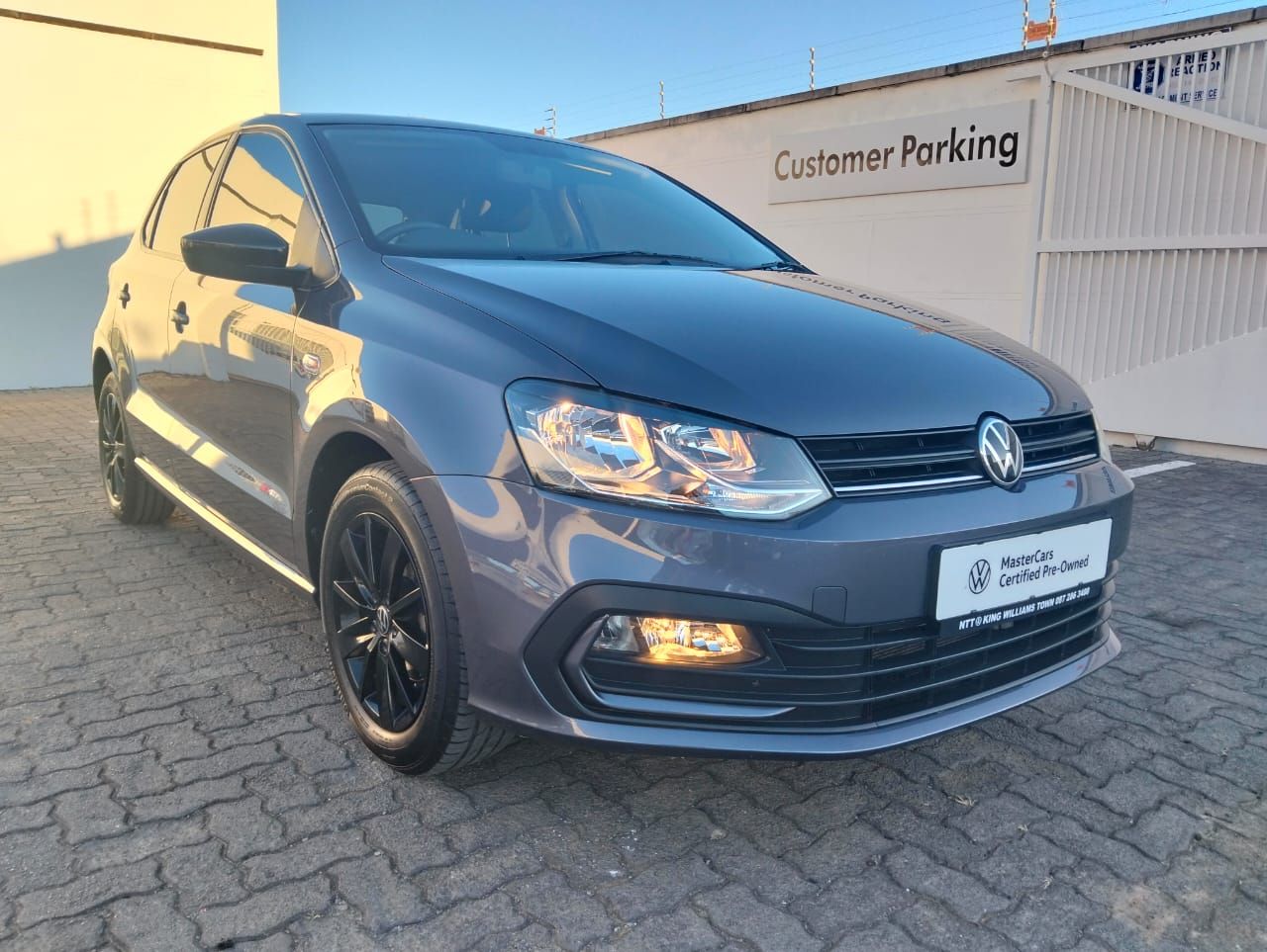 VOLKSWAGEN POLO VIVO 1.4 for Sale in South Africa