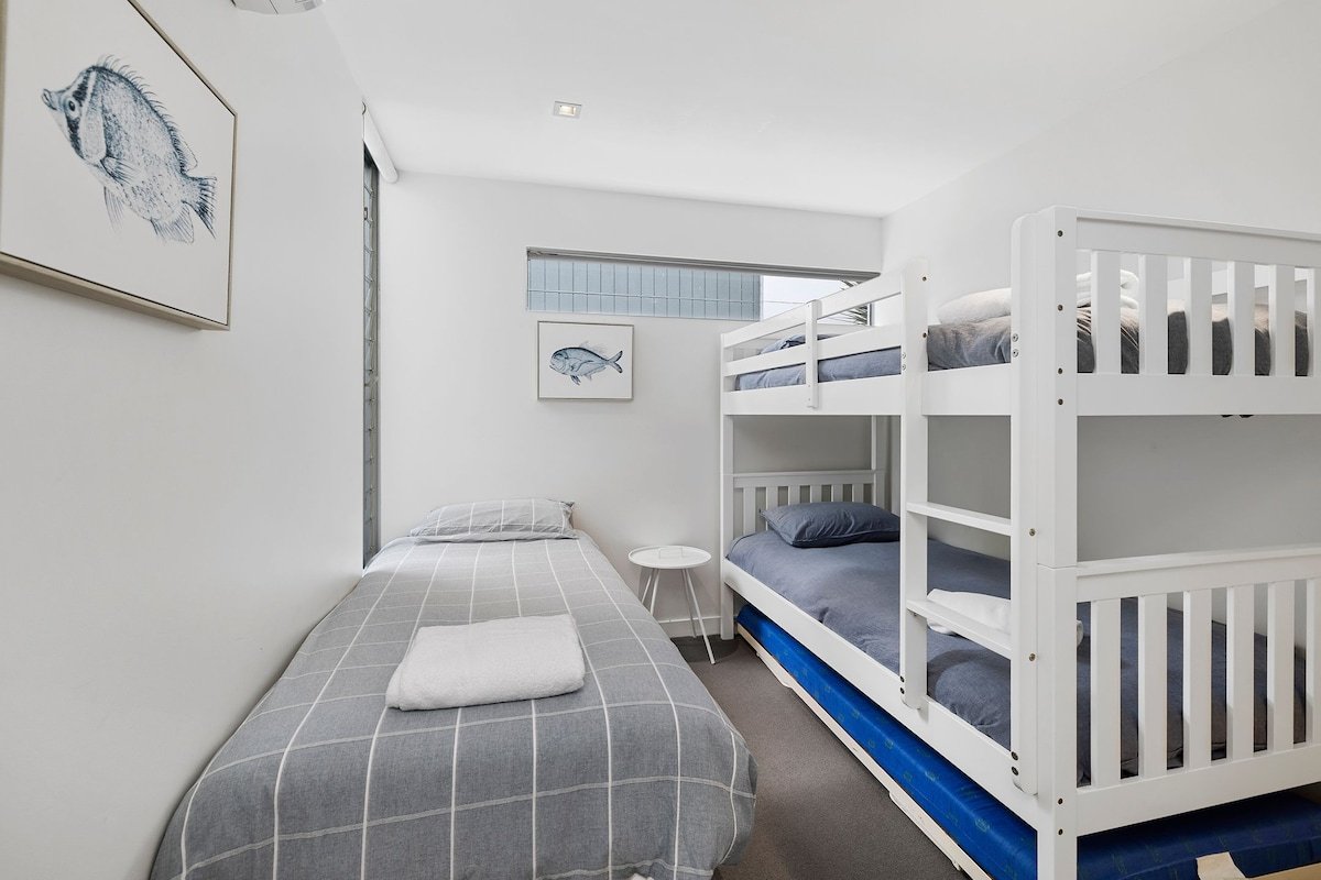 Apartment Three-17 – Lorne Holiday Stays gallery image 4