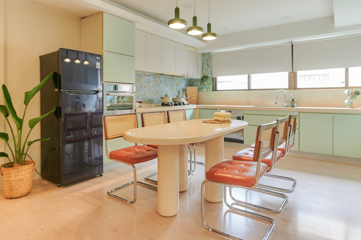 【台北車站1min】5-8人三房兩衛/直達西門、士林夜市、淡水 gallery image 5