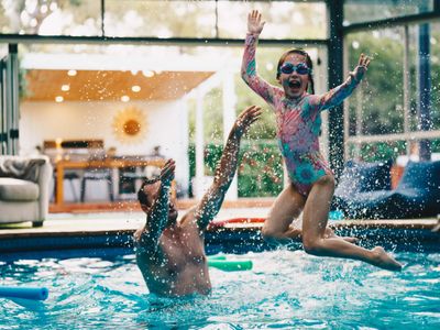 Rural Getaway: Alpacas, Pool, Hot tub, Gym, Tennis