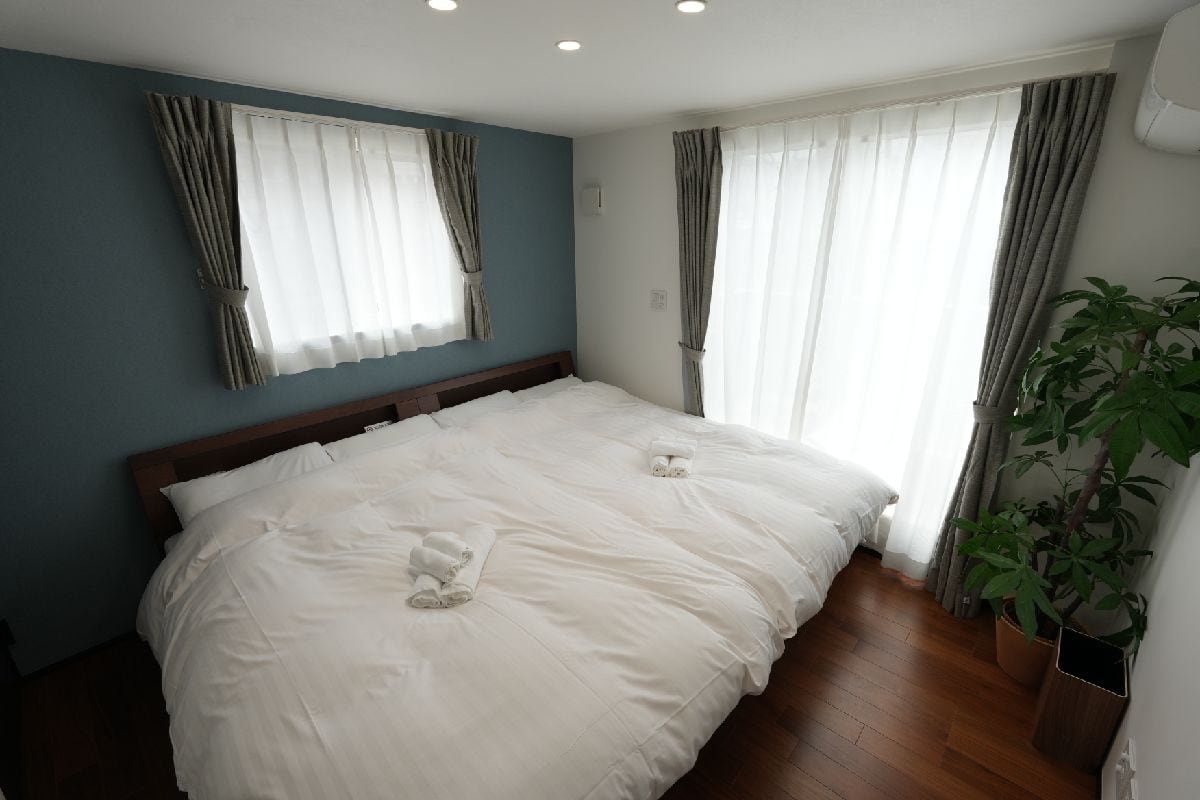 100 INN Suite　新宿から1駅の新大久保駅、大久保駅から徒歩４分。大人3名～8名まで。 gallery image 4