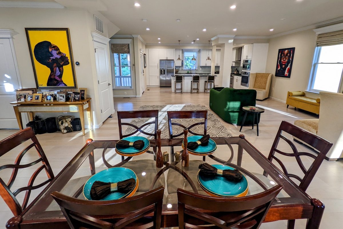 Posh, high end luxury in the heart of D.C! gallery image 2