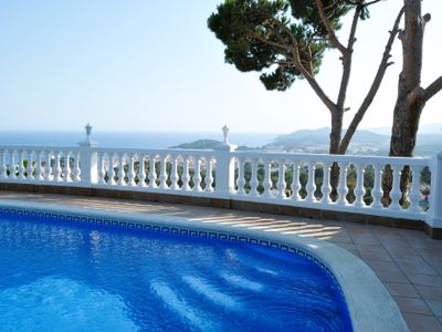 Villa Fluvia: 1200m city, swimming pool, sea view
