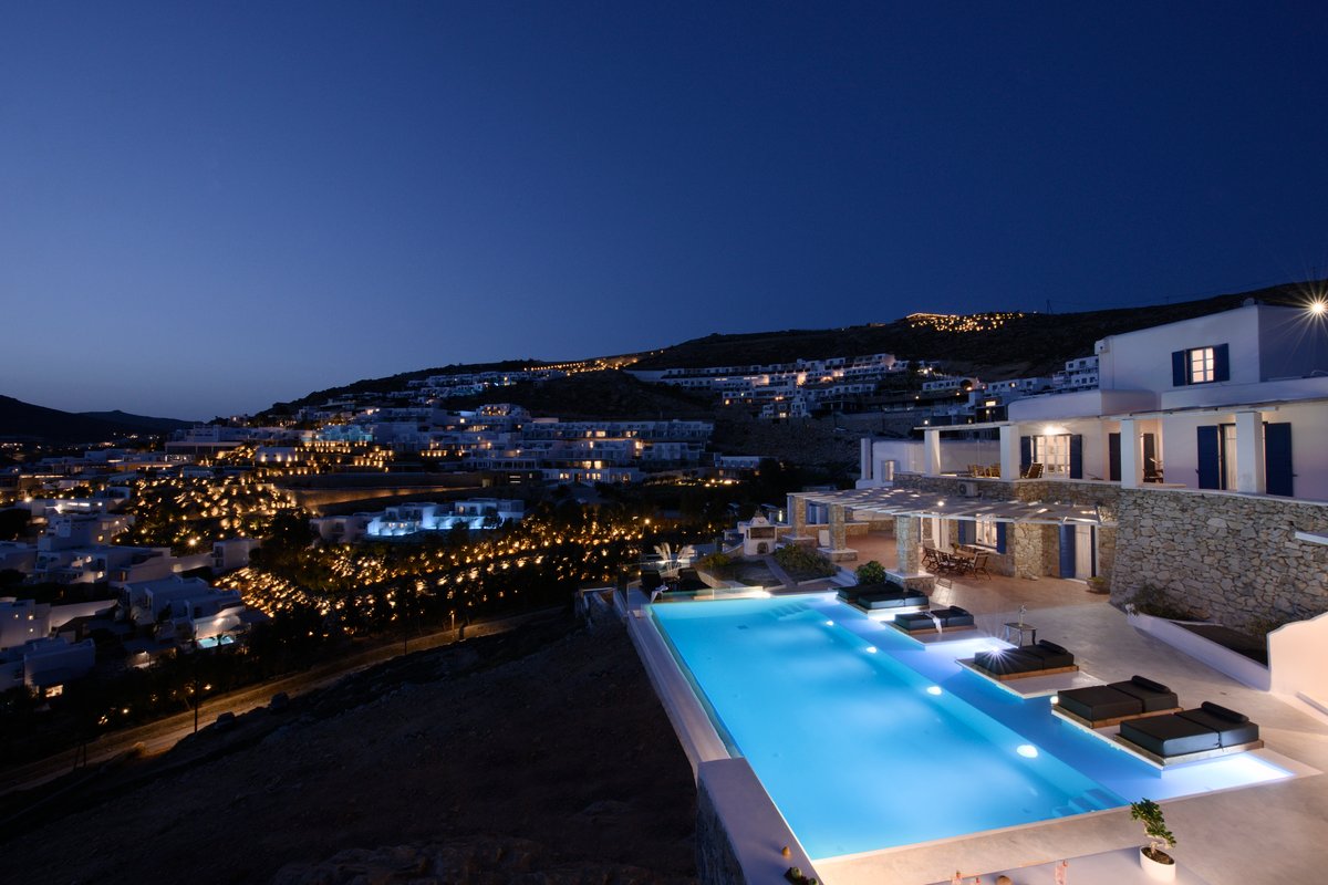 villachrysta for large groups / families