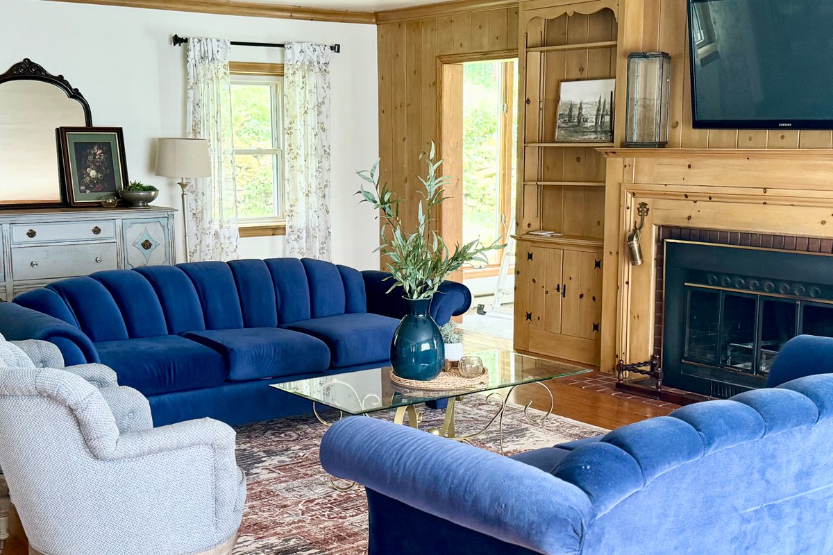 Hudson Home – 5 bd/3.5 ba, Sleeps 12, 4800 sq ft