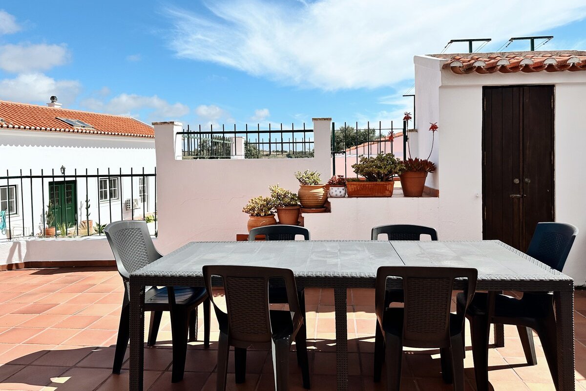 Casa Corazón Serene Seaside Ranch w/Pool Ericeira gallery image 4