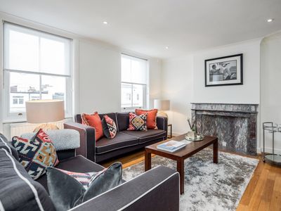 2Bed2Bath of Kensington