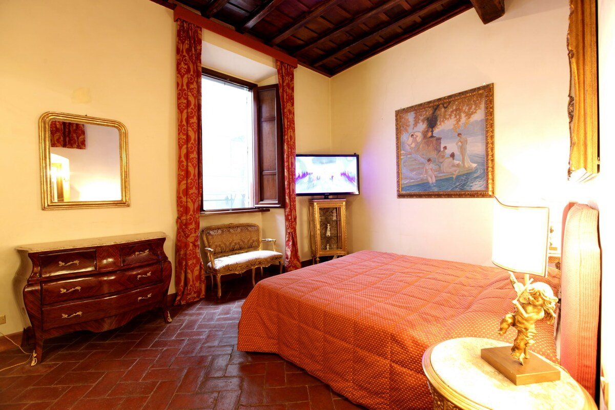 Navona Pantheon Exclusive Spacious Luxury gallery image 4