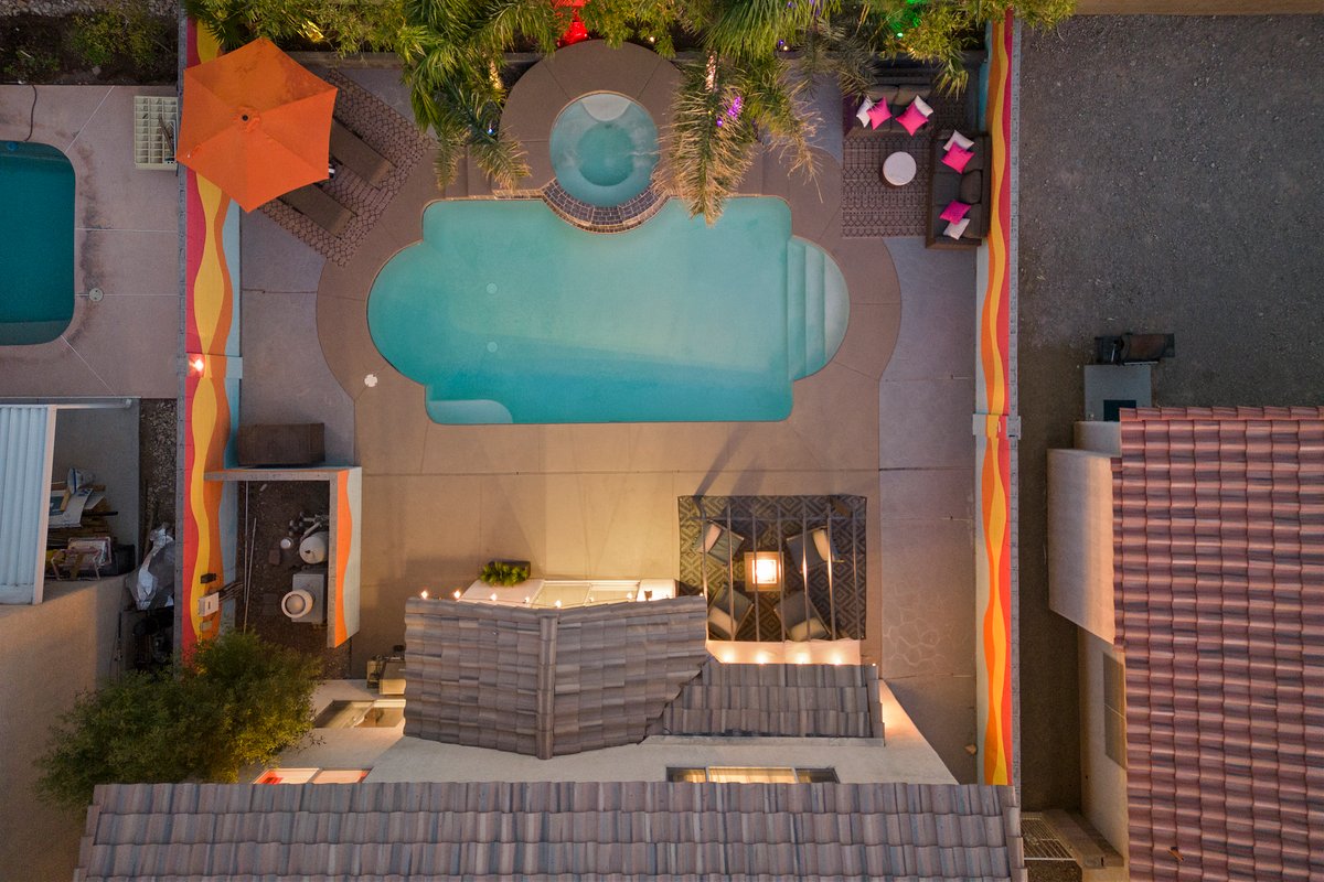 Vegas Oasis with Pool & Hot Tub