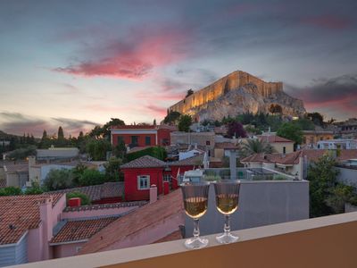 The Acropolis Window – Luxury Plaka Residence