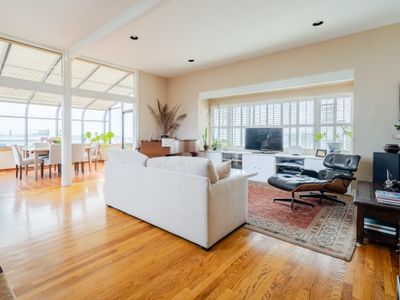 Serene 3 Bedroom House with Garden