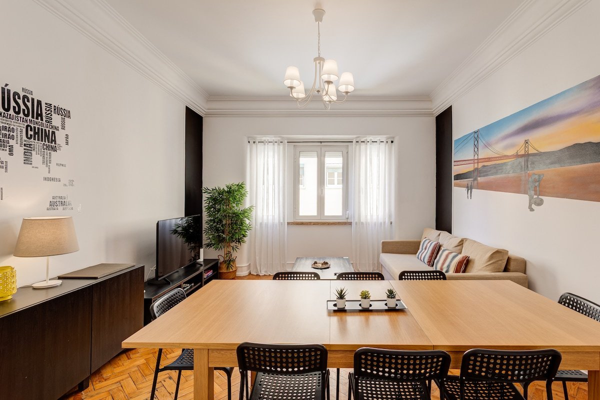 Home Out 4E – Apartment at City Center w/Parking gallery image 2