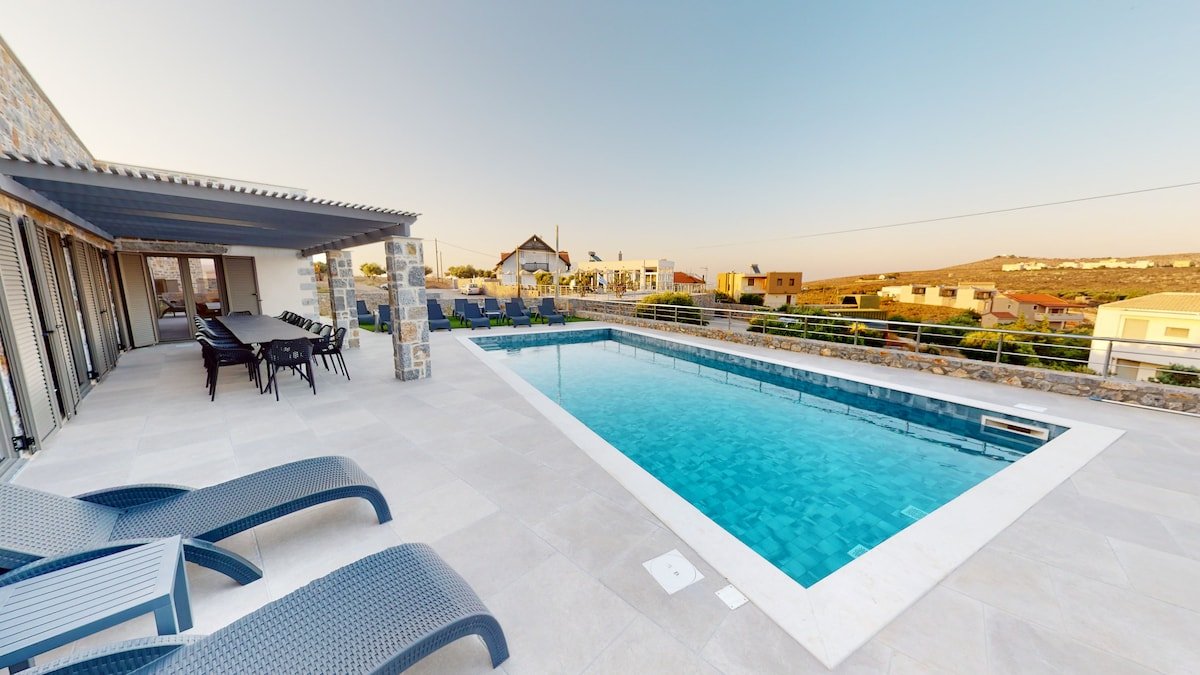 Marina Luxury Villa by Cretevasion gallery image 3