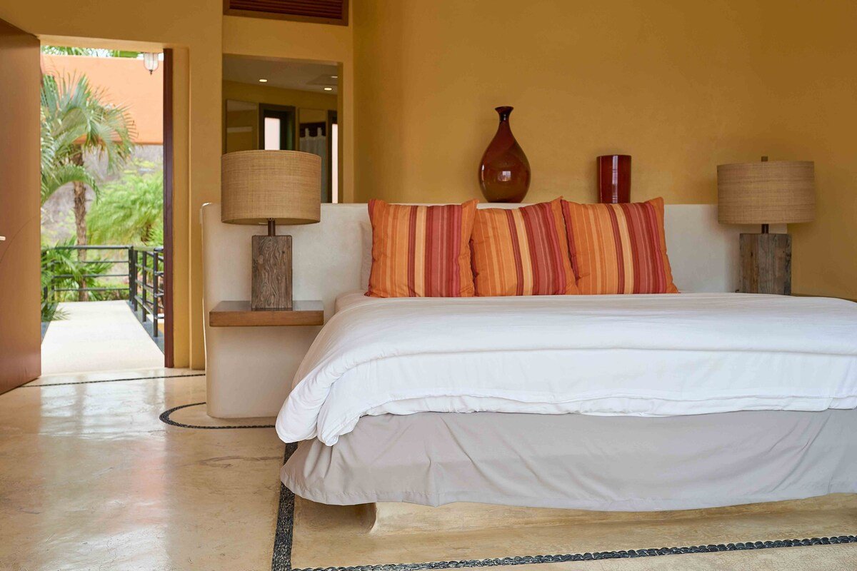 Casa Colores gallery image 2