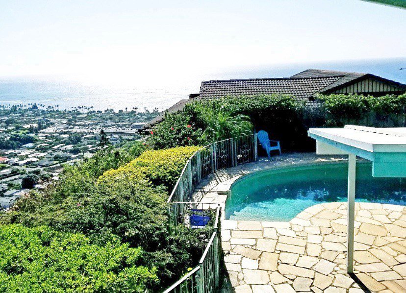 Panoramic Ocean & Mountain View, A Private Pool! gallery image 3