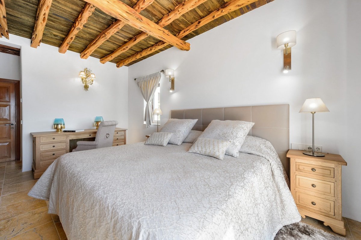 Santa Eulalia- Sea Views- Garden- Bbq-Private Pool gallery image 3