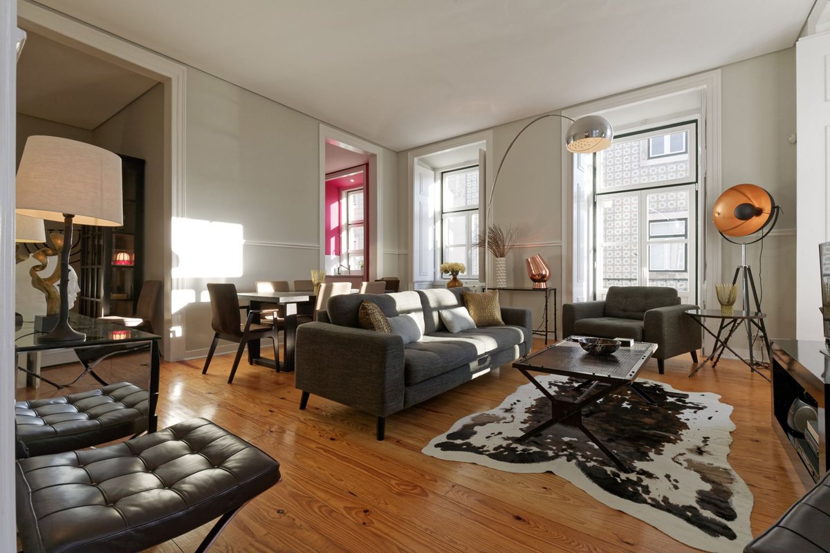 Luxury apartment, excellent location!