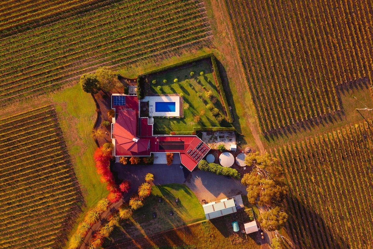 Storm Ridge Estate gallery image 2