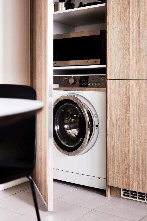 2 Bedroom Terrace Apartment@ Lanbruk Richmond Hill gallery image 3