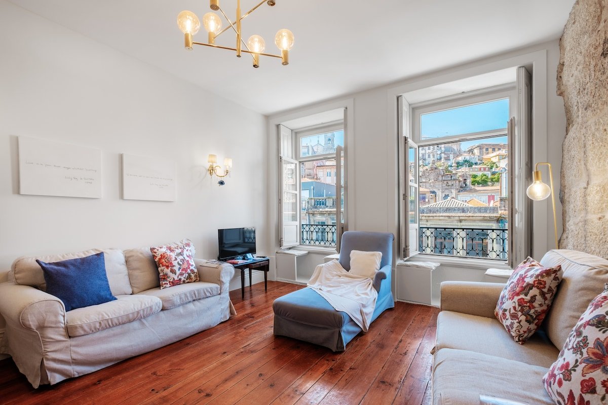 Mouzinho 134 – Historical Center – Blue gallery image 2