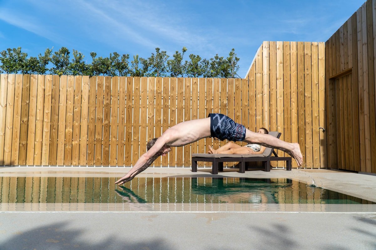 W house & Green house gallery image 4