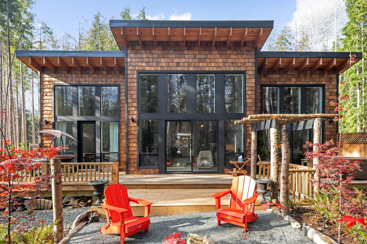 Magical retreat in Jordan River hot tub & sauna