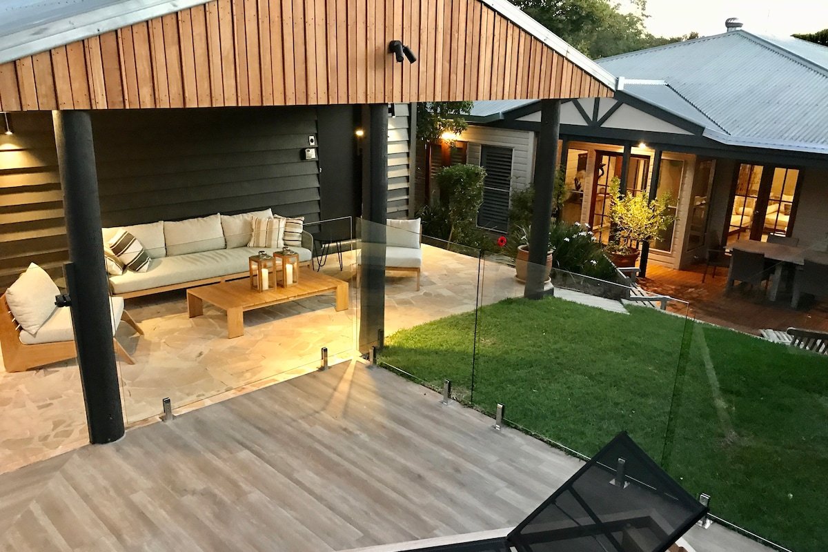 Summer Salt @ Sunshine + Pets & Heated Pool gallery image 5