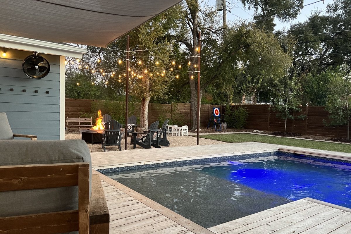 Urban Oasis – Pool Walk to Restaurants, Downtown gallery image 2